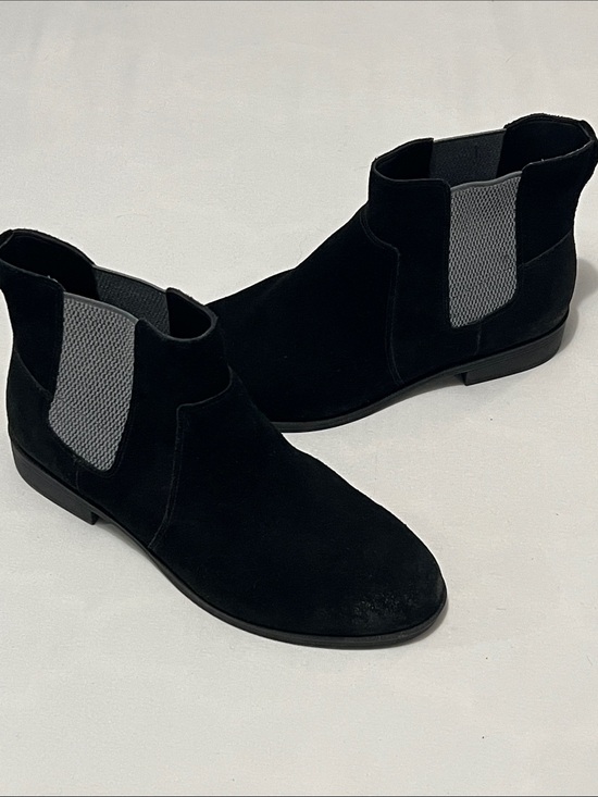 Vionic Shoes - Vionic Alana Water Repellent Black Suede Chelsea Ankle Boots